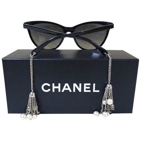 chanel eyeglasses with chain|Chanel glasses with pearl chain.